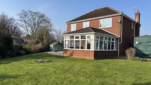 Photo 24- click for photo gallery